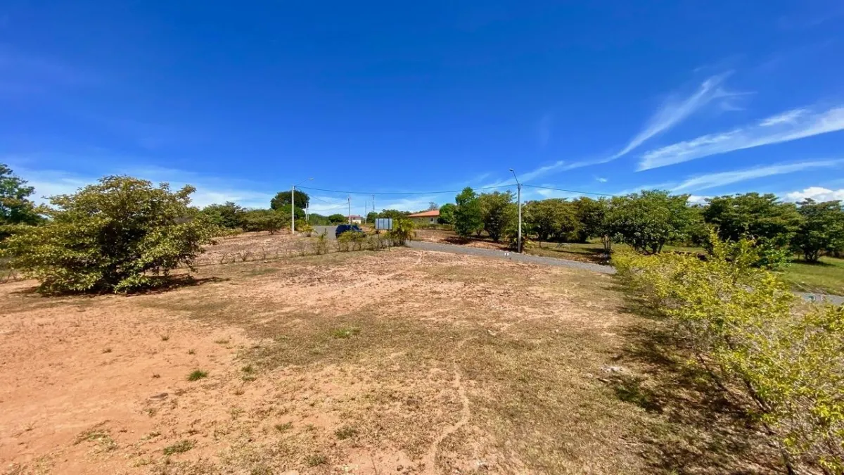 NICE LAND IN GATED COMMUNITY