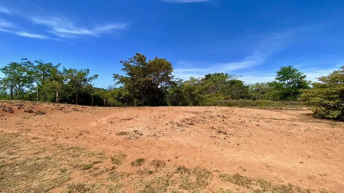 NICE LAND IN GATED COMMUNITY