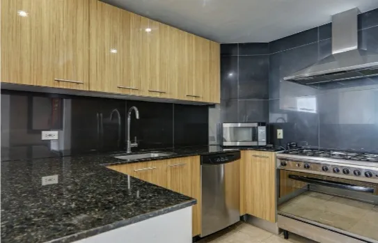 FURNISHED APARTMENT FOR RENT WITH OCEAN VIEW – AVENIDA BALBOA
