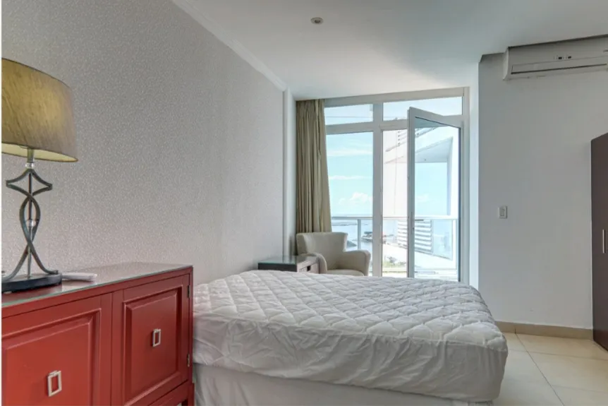 FURNISHED APARTMENT FOR RENT WITH OCEAN VIEW – AVENIDA BALBOA