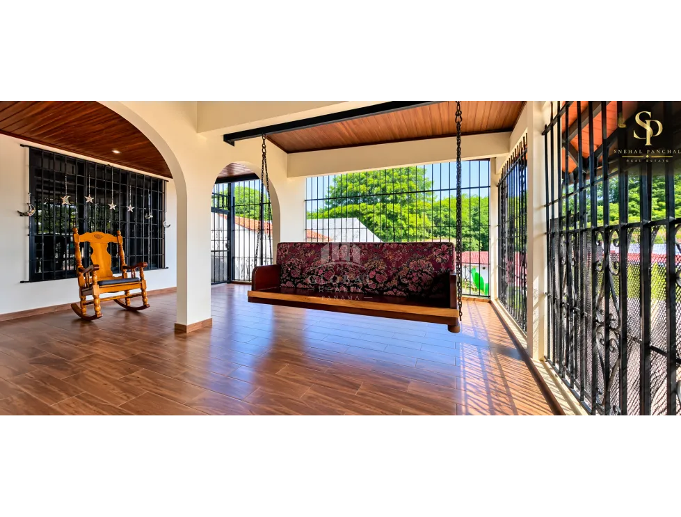Venta de Casa espaciosa en Villa de la Fuente Cerca Betania