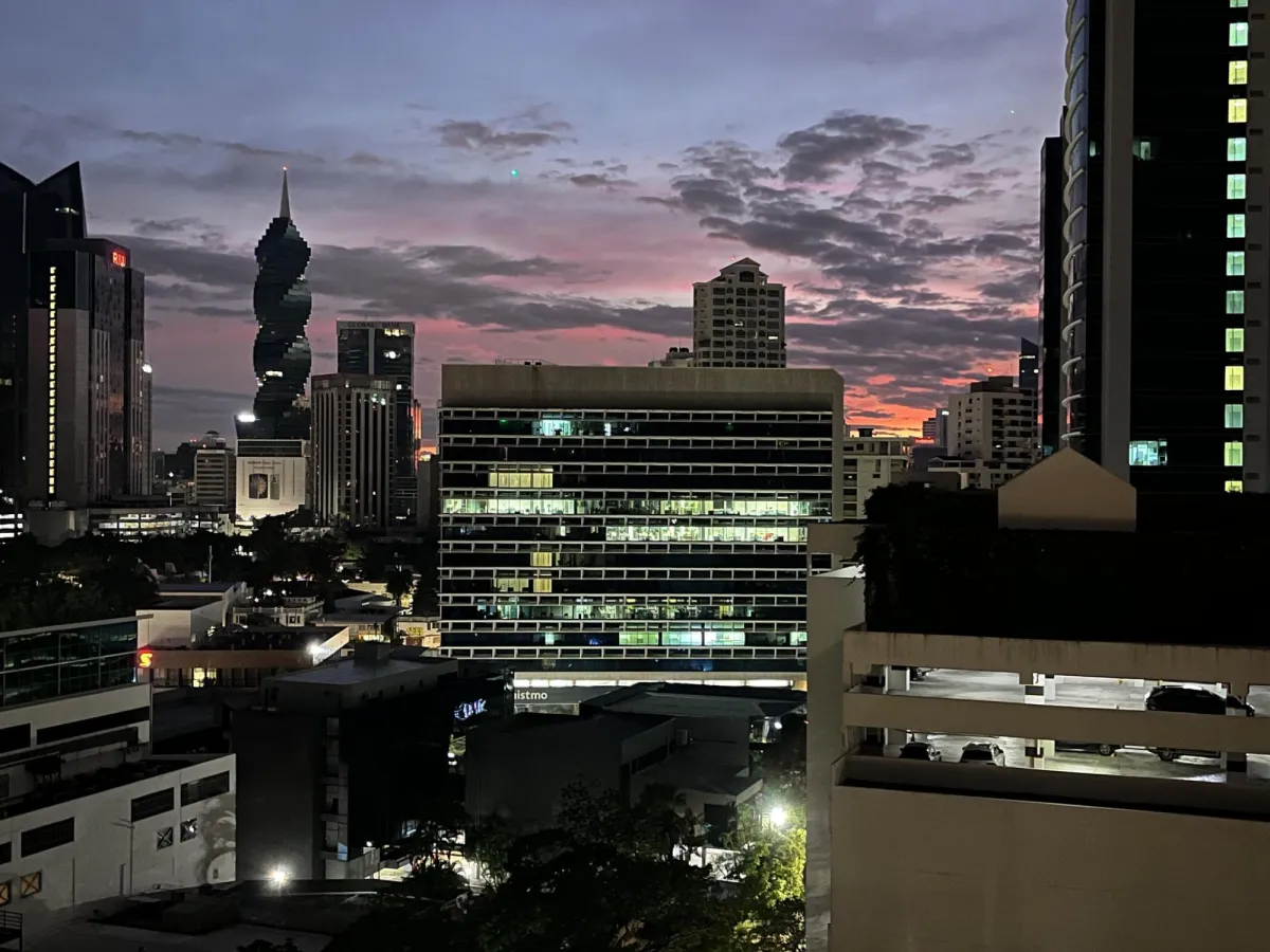 Bella Vista Condominio en Ciudad de Panamá Panamá