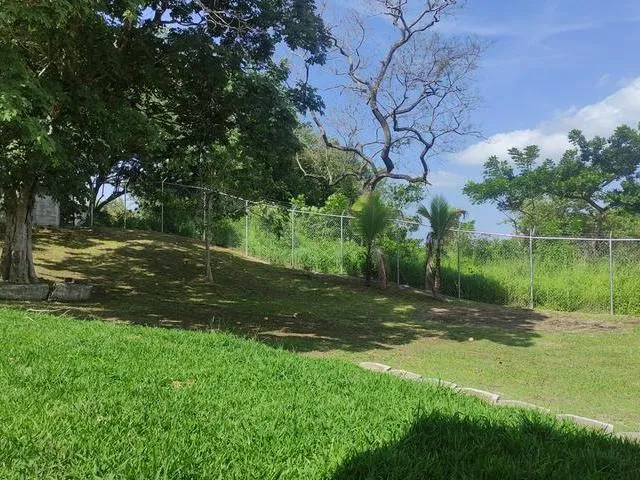 Casa de campo de 3 dormitorios con piscina y amplio jardín | Nueva Gorgona