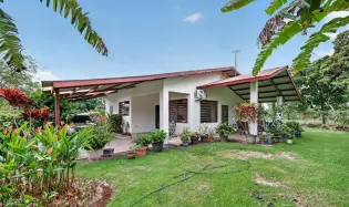 2-Bedroom Home for Sale in El Francés