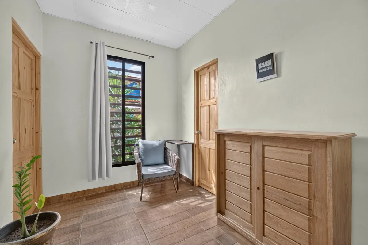 2-Bedroom Home for Sale in El Francés