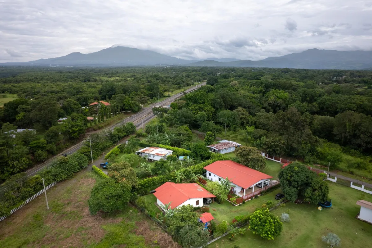 2-Bedroom Home for Sale in El Francés