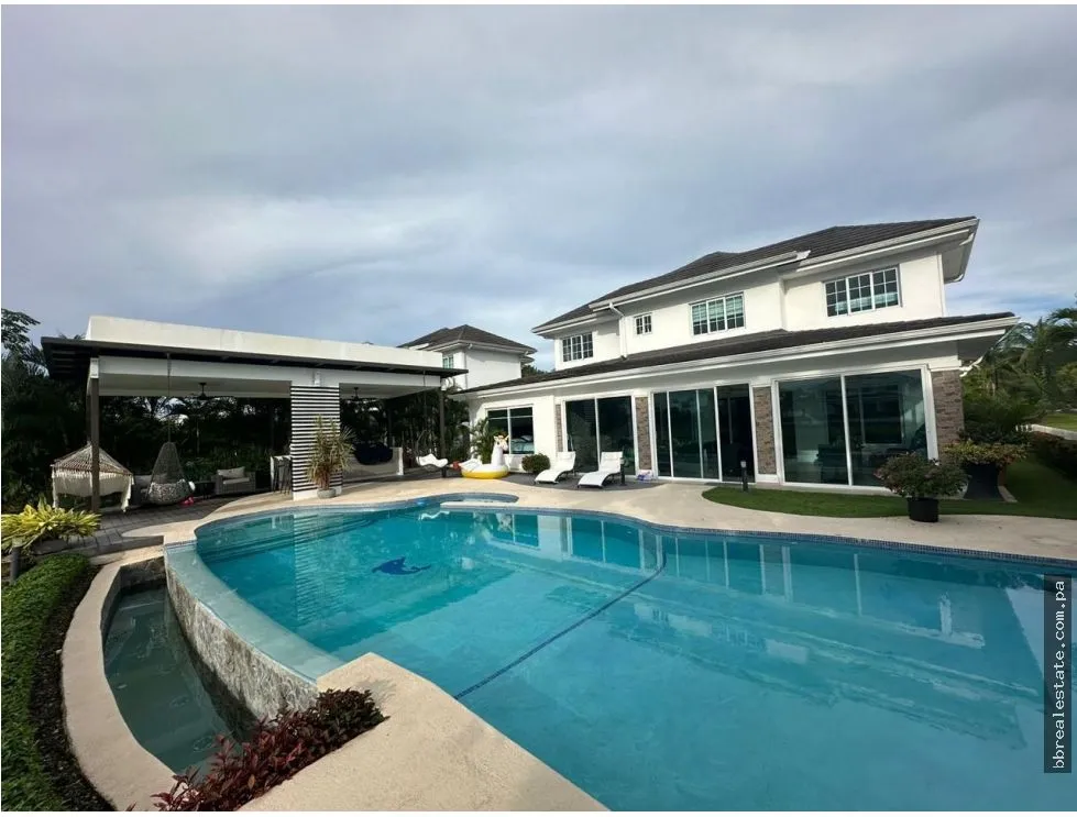 Alquiler de casa en Bijao, Bijao Quarry Heights
