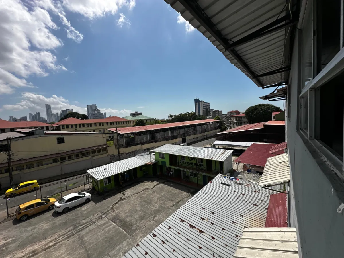 SE VENDE EDIFICIO COMERCIAL OPERATIVO Y CON POTENCIAL DE CRECIMIENTO