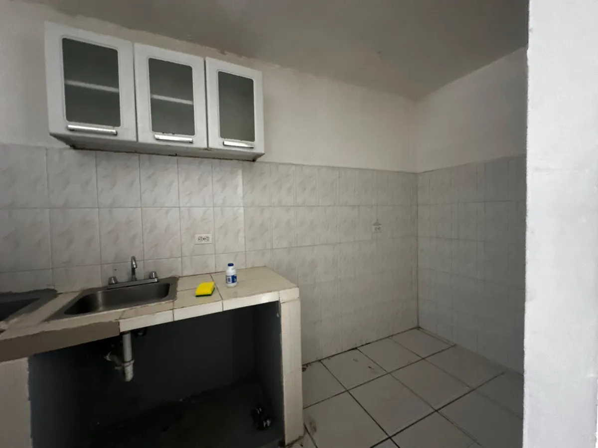 SE VENDE EDIFICIO COMERCIAL OPERATIVO Y CON POTENCIAL DE CRECIMIENTO