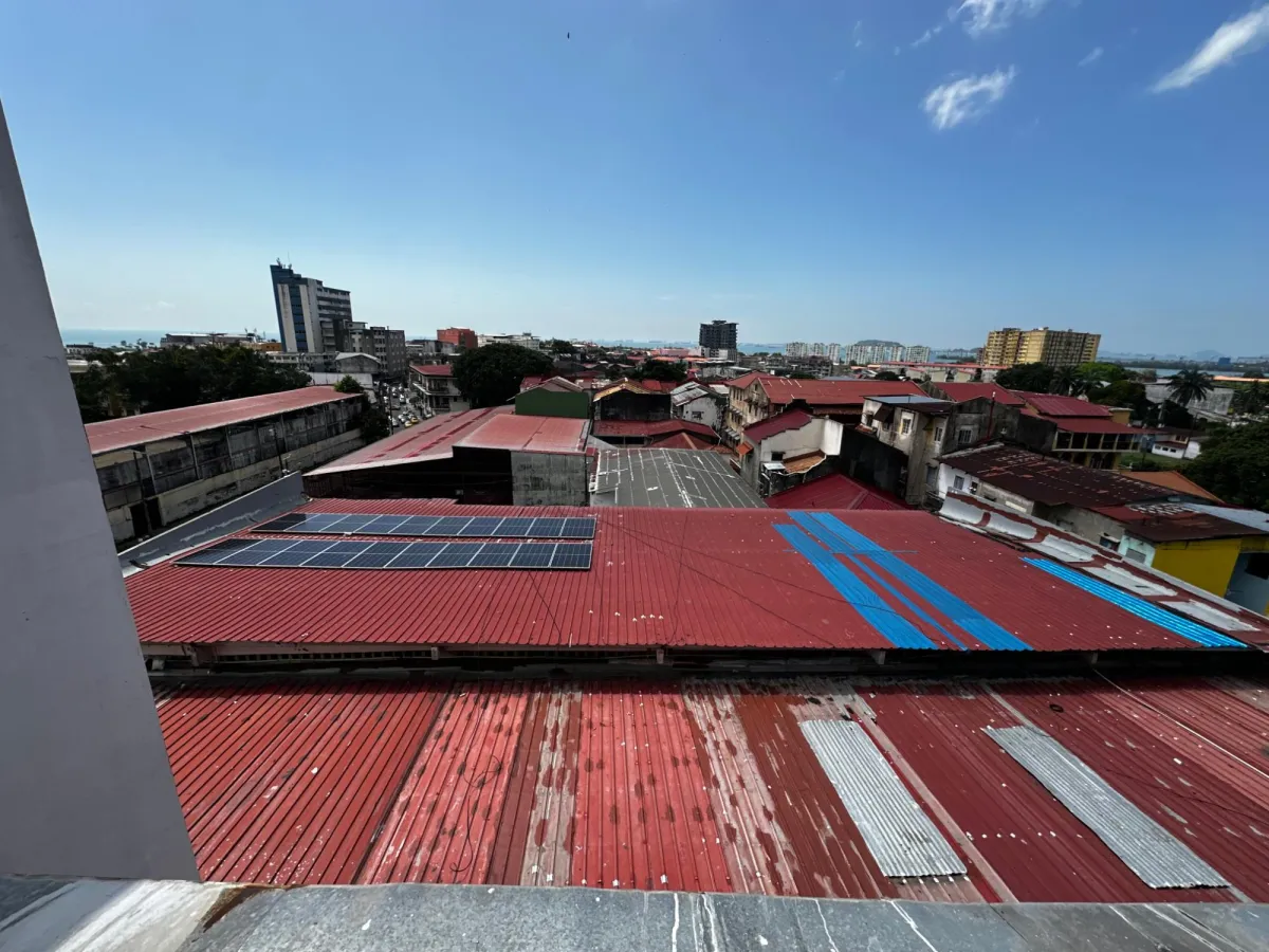 SE VENDE EDIFICIO COMERCIAL OPERATIVO Y CON POTENCIAL DE CRECIMIENTO