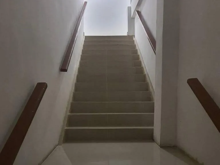 SE VENDE EDIFICIO OPERATIVO EN SANTA ANA