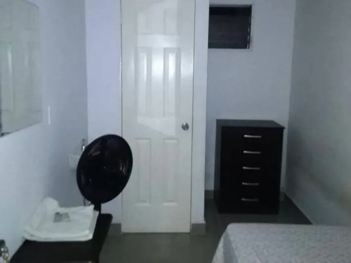 SE VENDE EDIFICIO OPERATIVO EN SANTA ANA