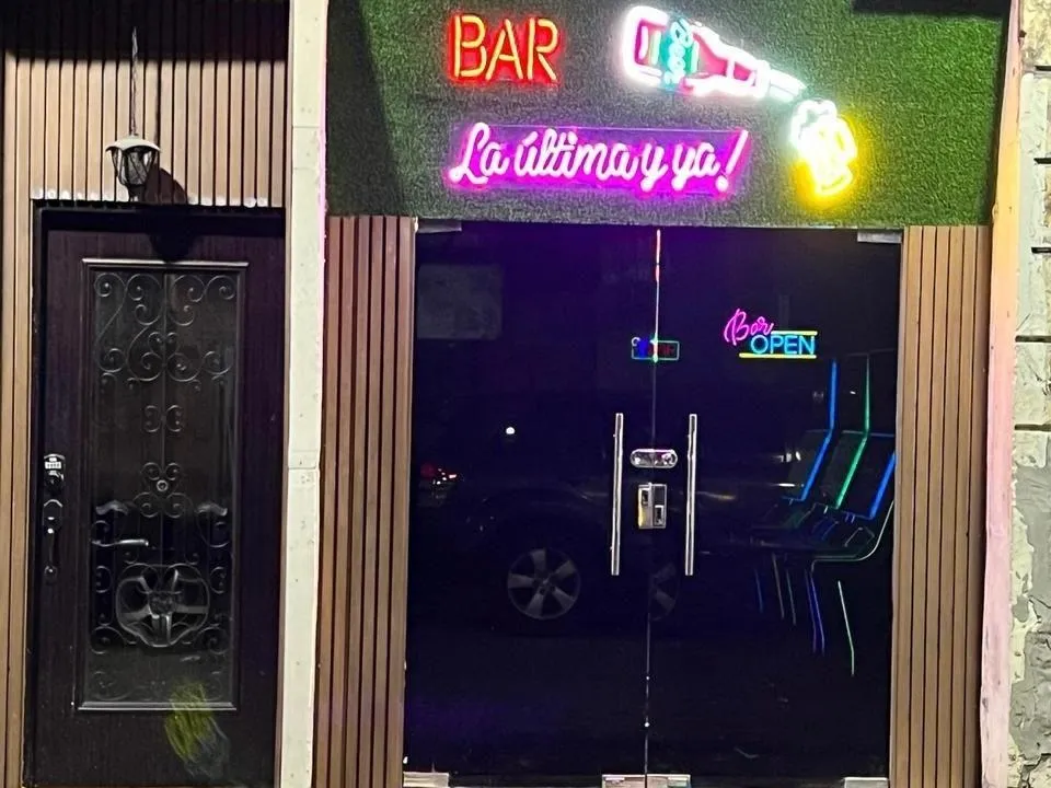 SE VENDE EDIFICIO OPERATIVO EN SANTA ANA