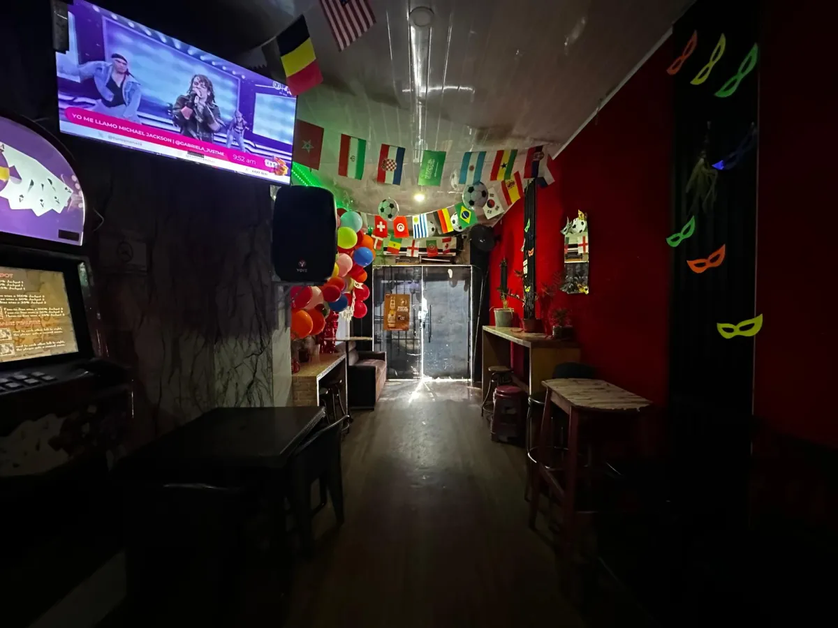 SE VENDE EDIFICIO OPERATIVO EN SANTA ANA