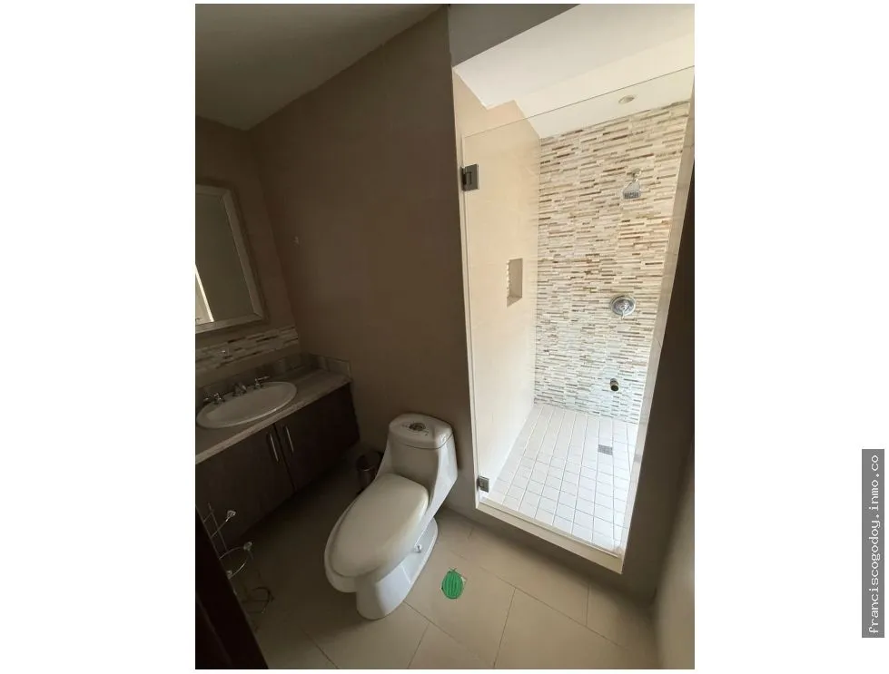 Apartamento en Venta y/o Alquiler en Avenida Balboa