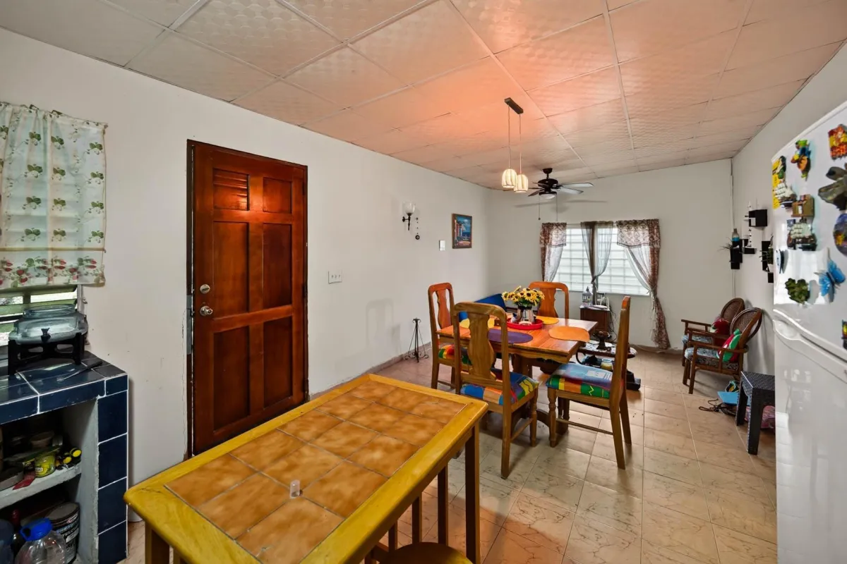 Tropical Hideaway in Gorgona