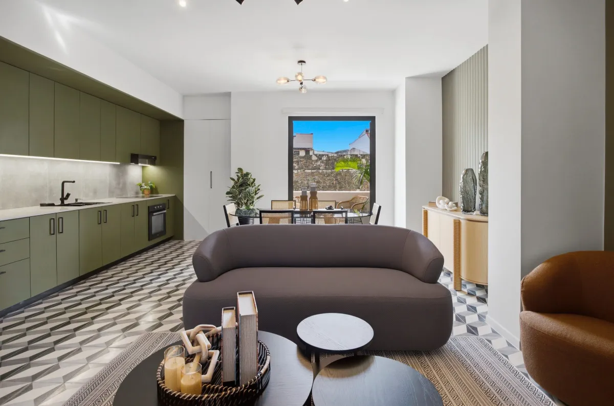 Exclusive Apartment at Mansión Baluarte, Casco Viejo: Luxury Meets History