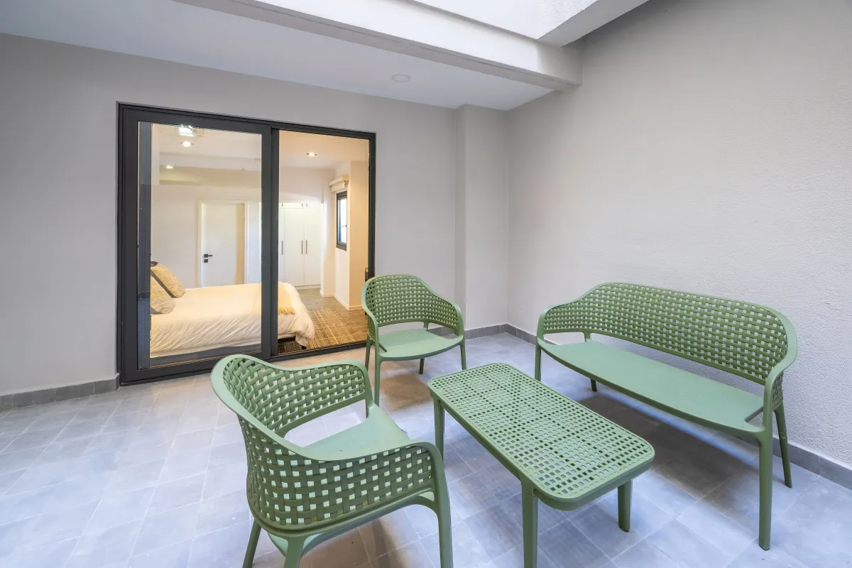 Exclusive Apartment at Mansión Baluarte, Casco Viejo: Luxury Meets History