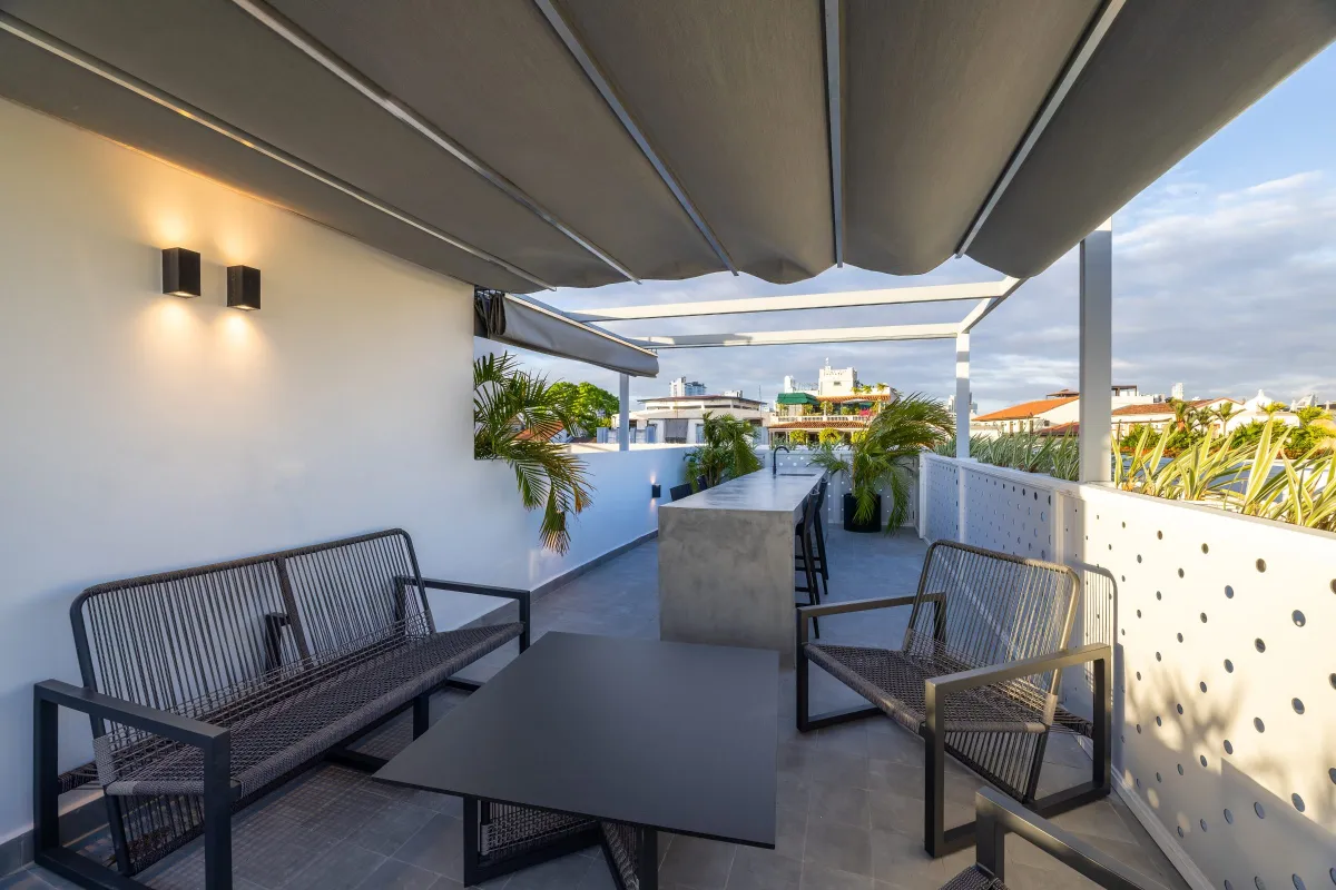 Exclusive Apartment at Mansión Baluarte, Casco Viejo: Luxury Meets History