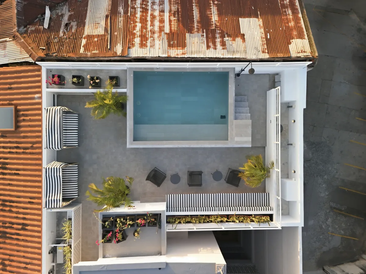 Exclusive Apartment at Mansión Baluarte, Casco Viejo: Luxury Meets History