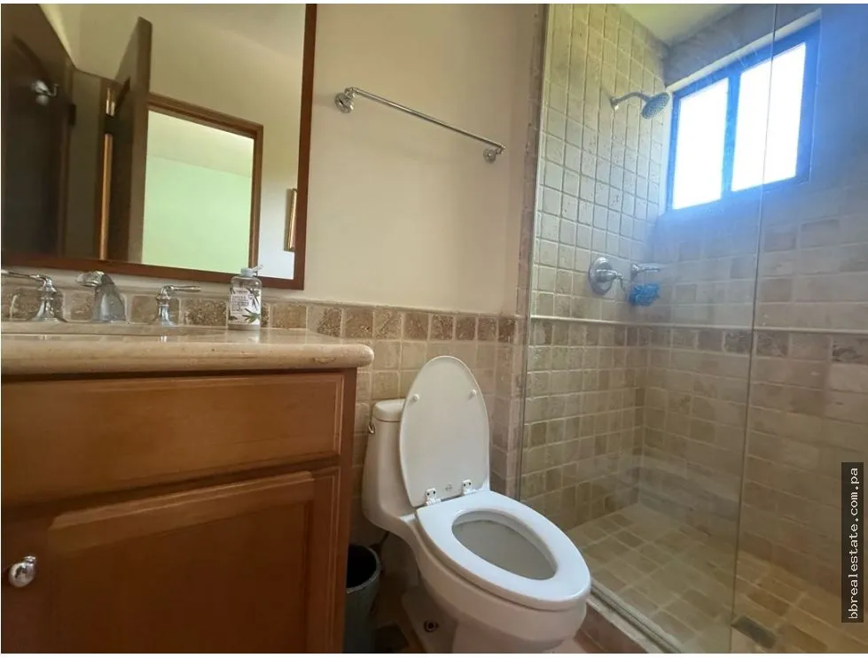 Appartement à Farallon à louer
