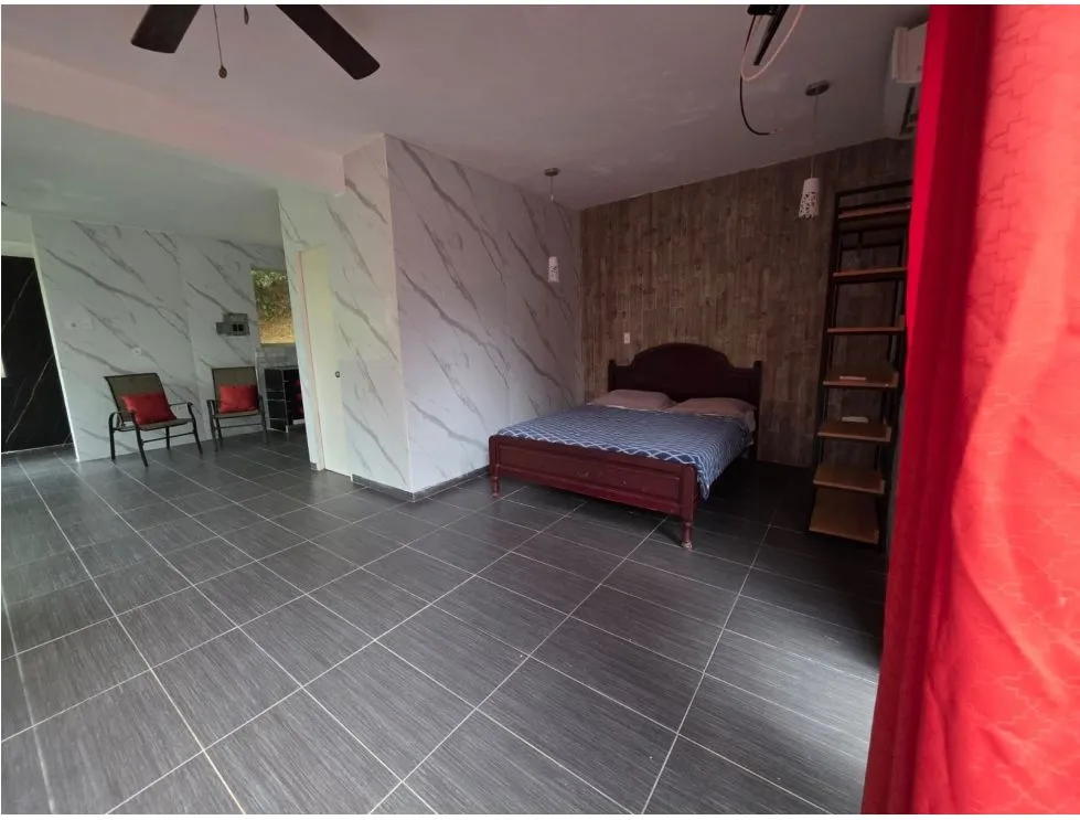 VENTA DE TERRENO CON 3 CABAÑAS EN ALTOS DE CERRO AZUL. MY