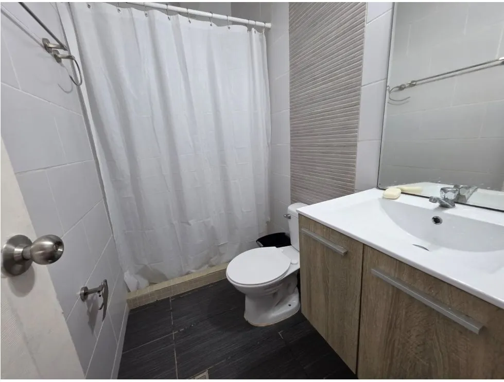 VENTA DE TERRENO CON 3 CABAÑAS EN ALTOS DE CERRO AZUL. MY