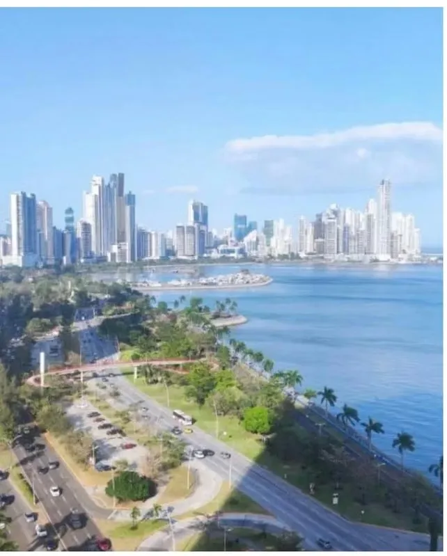 SALE Luxury Office 95 m² - PH Balboa Office Center (BOC)