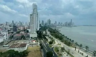 VENTA Oficina de Lujo de 95 m²   -  PH Balboa Office Center (BOC)