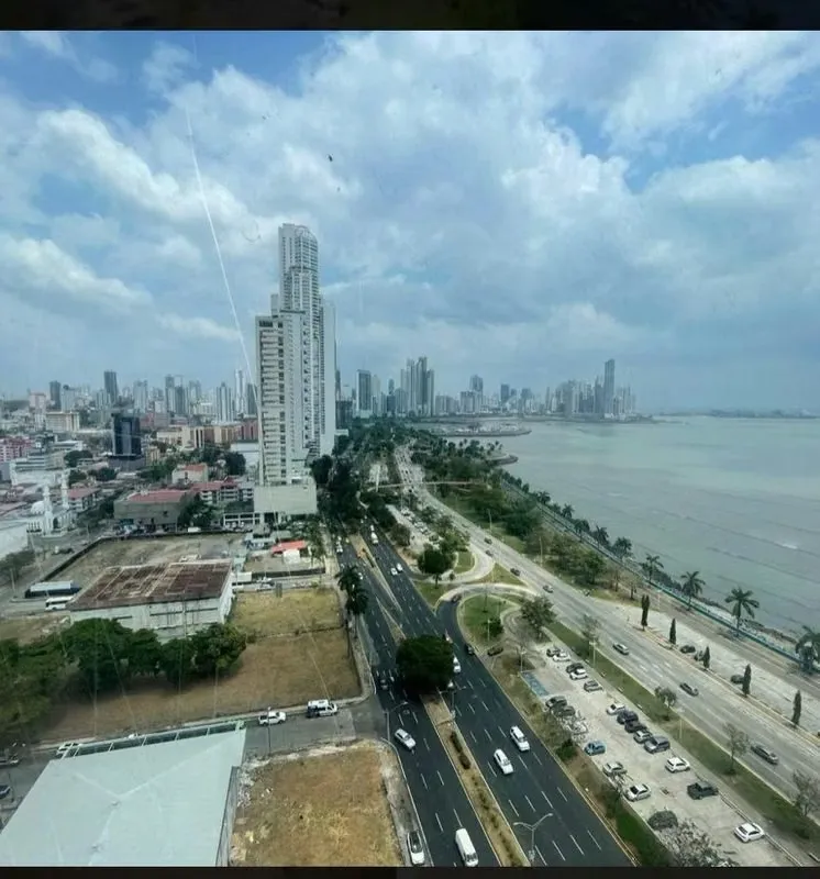 SALE Luxury Office 95 m² - PH Balboa Office Center (BOC)