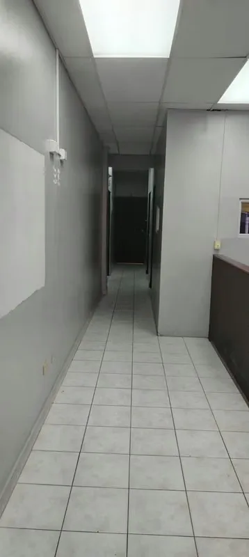 Alquiler de Oficinas Multiuso  -  Cerca del Metro Fernandez de Córdoba