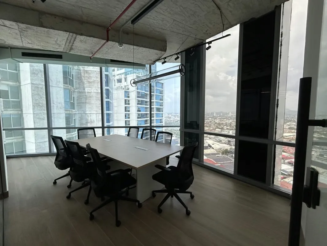 Oficina en Alquiler  -  Financial Park, Costa del Este
