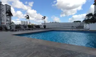 Amplio Apartamento con Terraza en PH Metro View  -  Hato Pintado