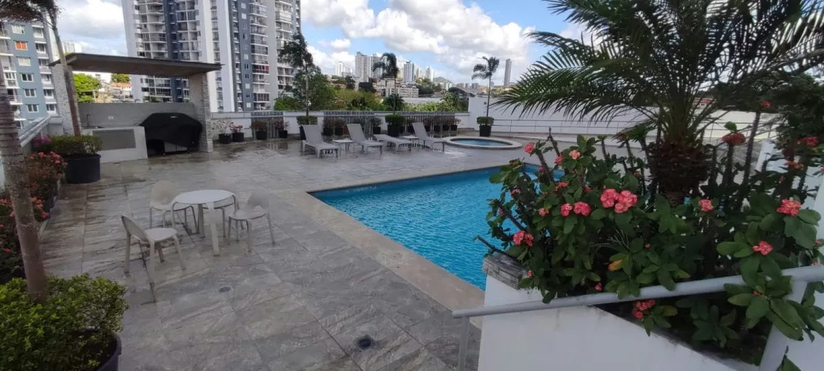 Spacious Apartment with Terrace in PH Metro View - Hato Pintado