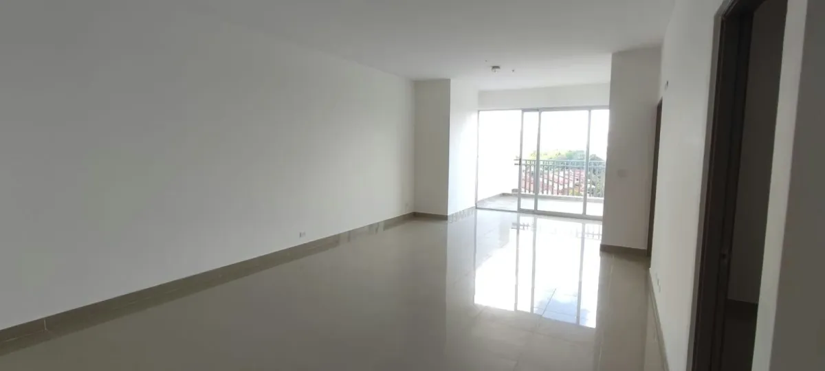 Spacious Apartment with Terrace in PH Metro View - Hato Pintado
