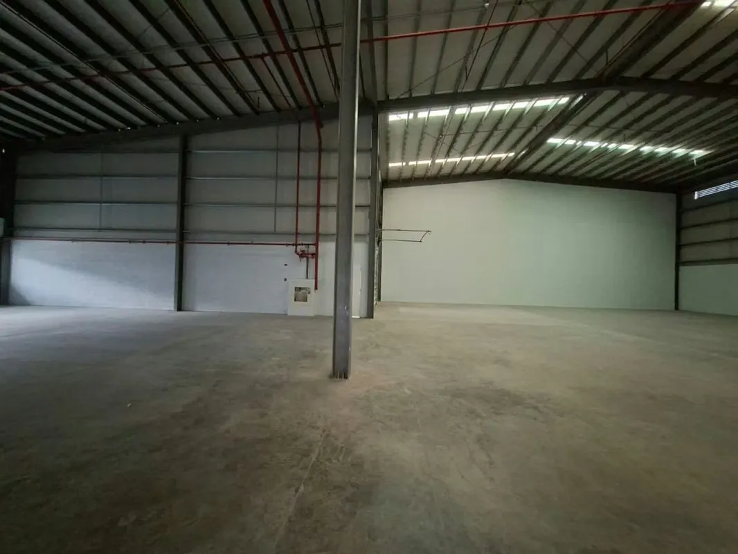 Warehouse and Industrial Space Rental | Strategic Logistics Center