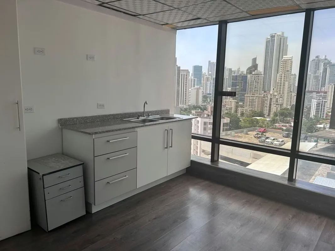 Ready to Operate! 218 m² Office in Obarrio