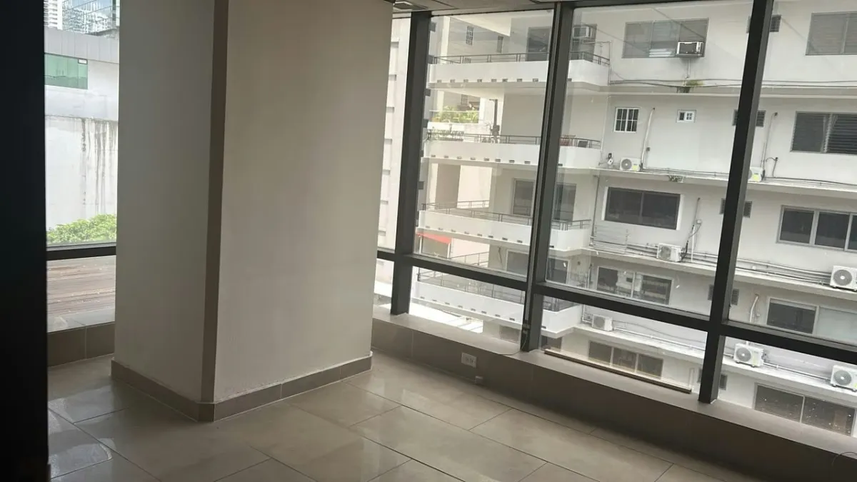 Oportunidad  - nica: Oficina Corporativa desde $12/m² en  - rea Bancaria | 4 Parking.