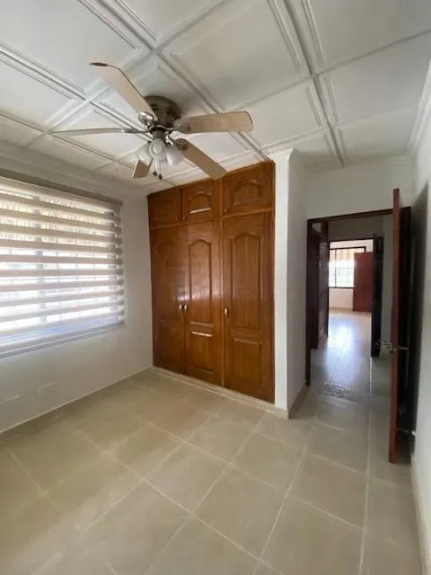 House for Sale with Independent Apartment | Coco del Mar