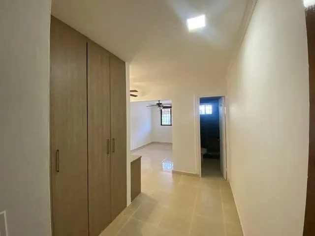House for Sale with Independent Apartment | Coco del Mar