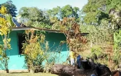 Oportunidad de Inversión NEGOCIABLE:  Propiedad Titulada con 2 casas en el mismo terreno en Arraiján