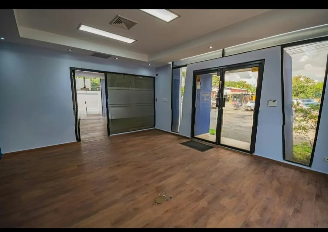 Corporate Building for Lease - Costa del Este | Offices + Warehouse | High Visibility