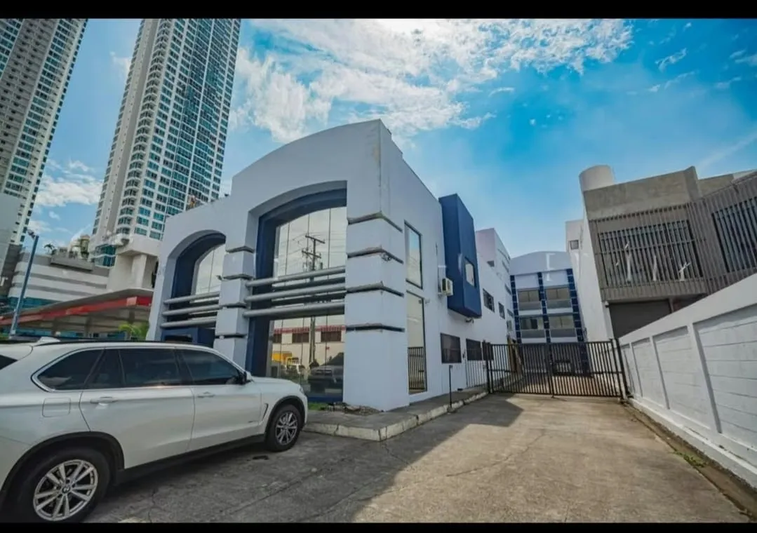 Corporate Building for Lease - Costa del Este | Offices + Warehouse | High Visibility