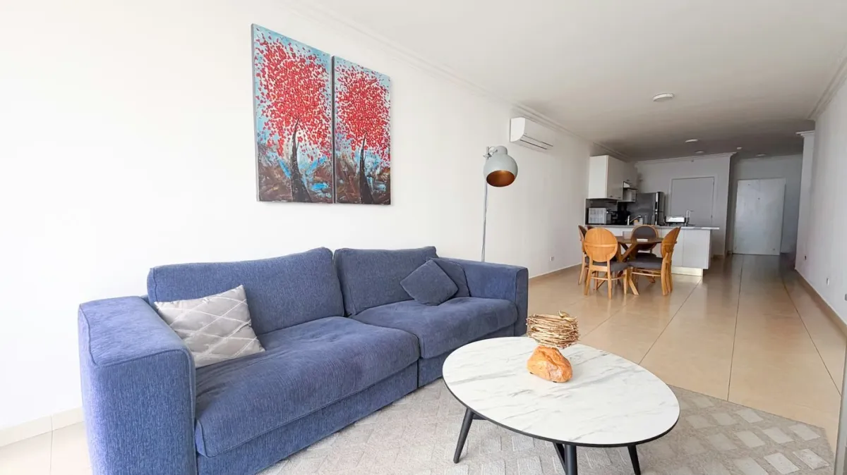 LISTO PARA MUDARTE! AMPLIO APARTAMENTO AMOBLADO