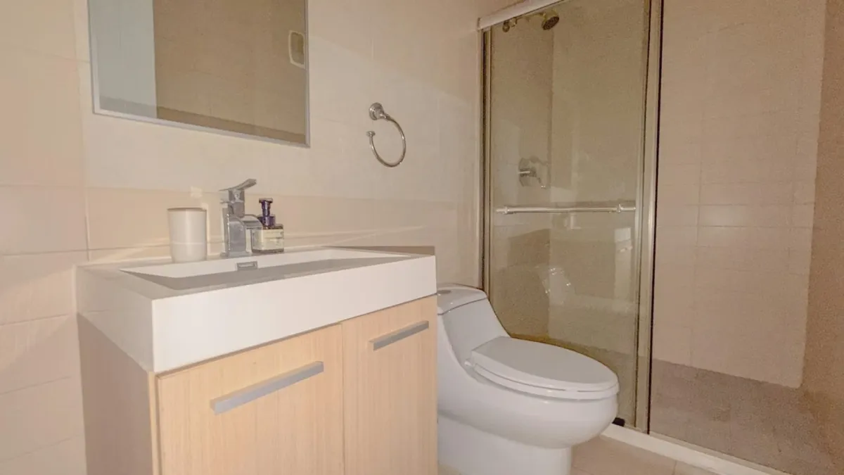 LISTO PARA MUDARTE! AMPLIO APARTAMENTO AMOBLADO