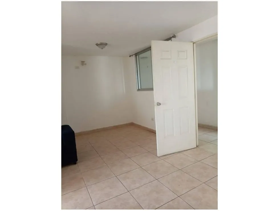 Vendo Apartamento en Residencial Las Acacias. MY