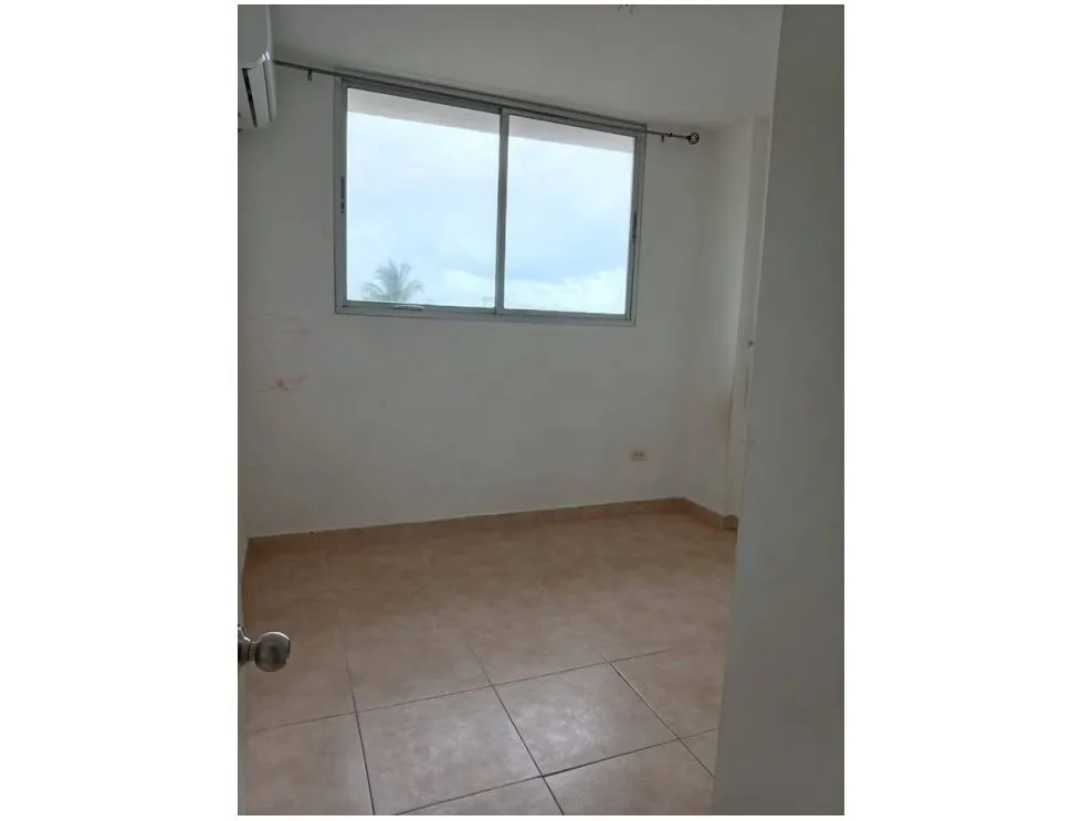 Vendo Apartamento en Residencial Las Acacias. MY