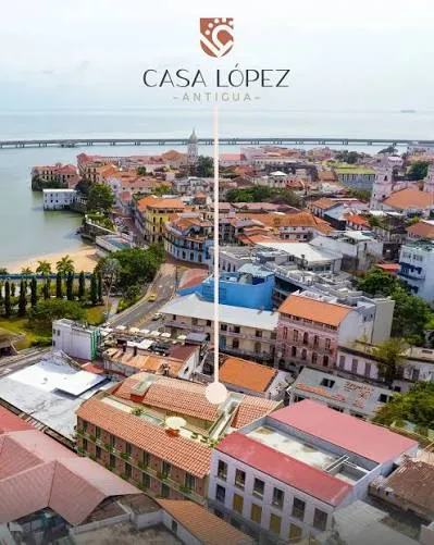 Espace commercial à Casco Viejo à vendre