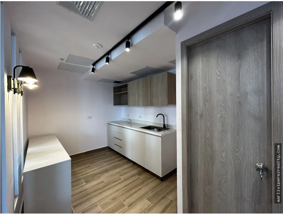 OFFICE RENTAL IN COSTA DEL ESTE