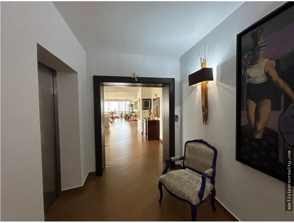 Luxury Apartment for Sale in Coco del Mar - San Francisco